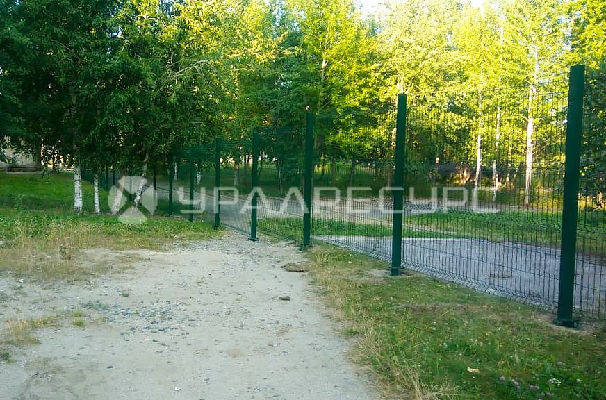Ограждение из 3D панелей для школы № 6 г. Верхняя Салда